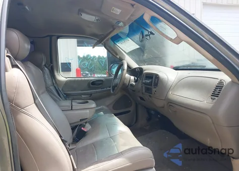 2002 Ford F-150 King Ranch/Lariat/Xl/Xlt z USA, uszkodzony, nr VIN 1FTRX18L02NB01147